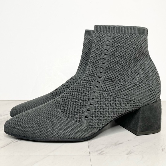 New! Eileen Fisher Honey Gray Knit Stretch Bootie 9 1/2 - Picture 1 of 13